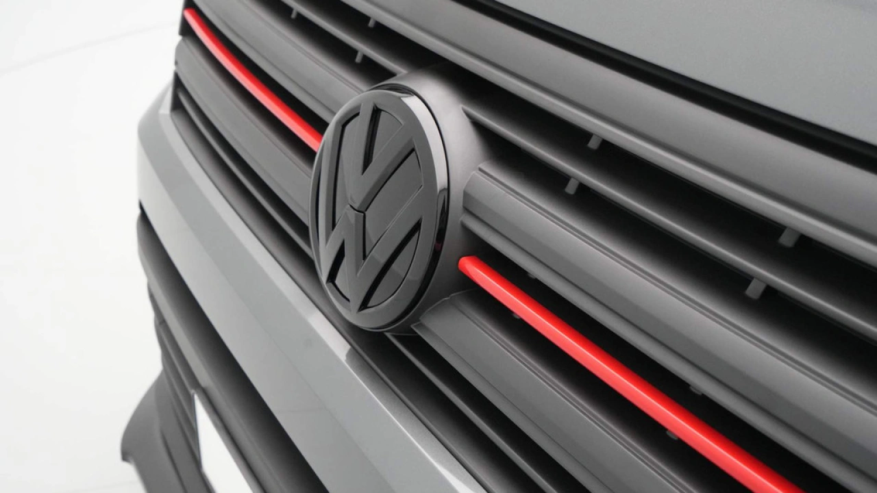 VW Bedrijfswagens Crafter 2.0 TDI 130kW 177PK GVW 3.5T L3H3 WB 3640mm Exclusive Hero Edition