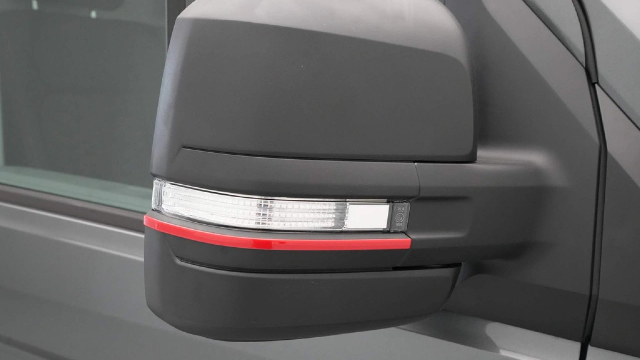 VW Bedrijfswagens Crafter 2.0 TDI 130kW 177PK GVW 3.5T L3H3 WB 3640mm Exclusive Hero Edition