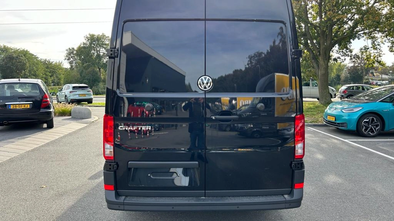 VW Bedrijfswagens Crafter GP L4H3 2.0 TDI 140pk 3.5T Highline