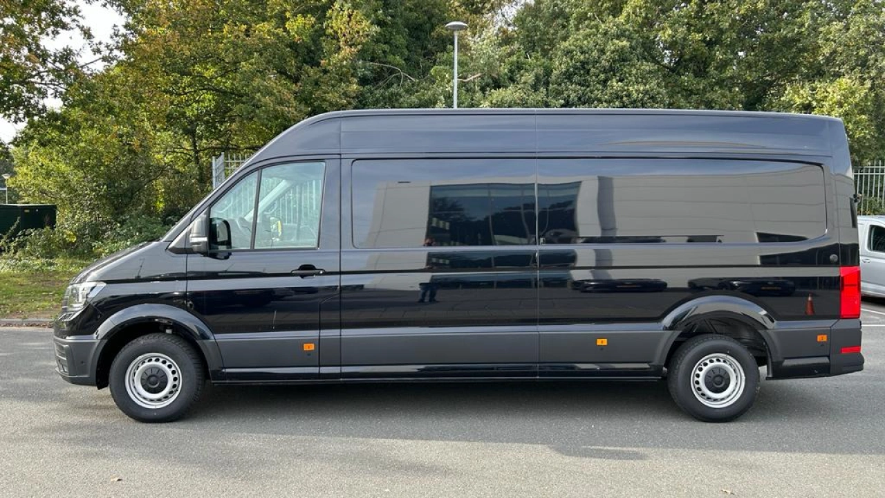 VW Bedrijfswagens Crafter GP L4H3 2.0 TDI 140pk 3.5T Highline