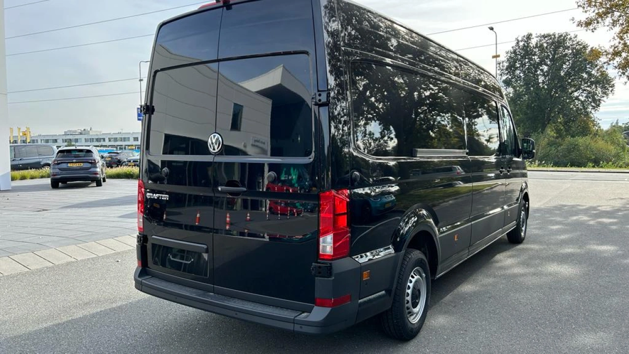 VW Bedrijfswagens Crafter GP L4H3 2.0 TDI 140pk 3.5T Highline