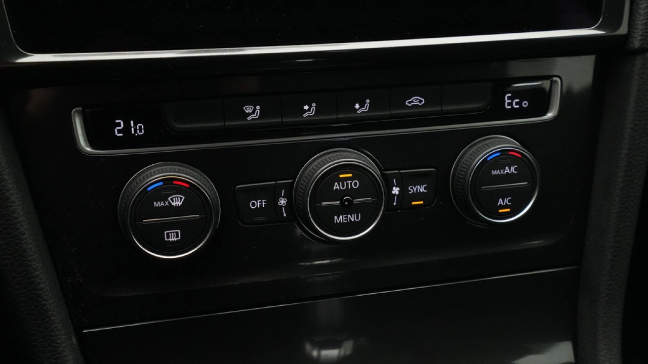 Volkswagen e-Golf e-Golf 136pk