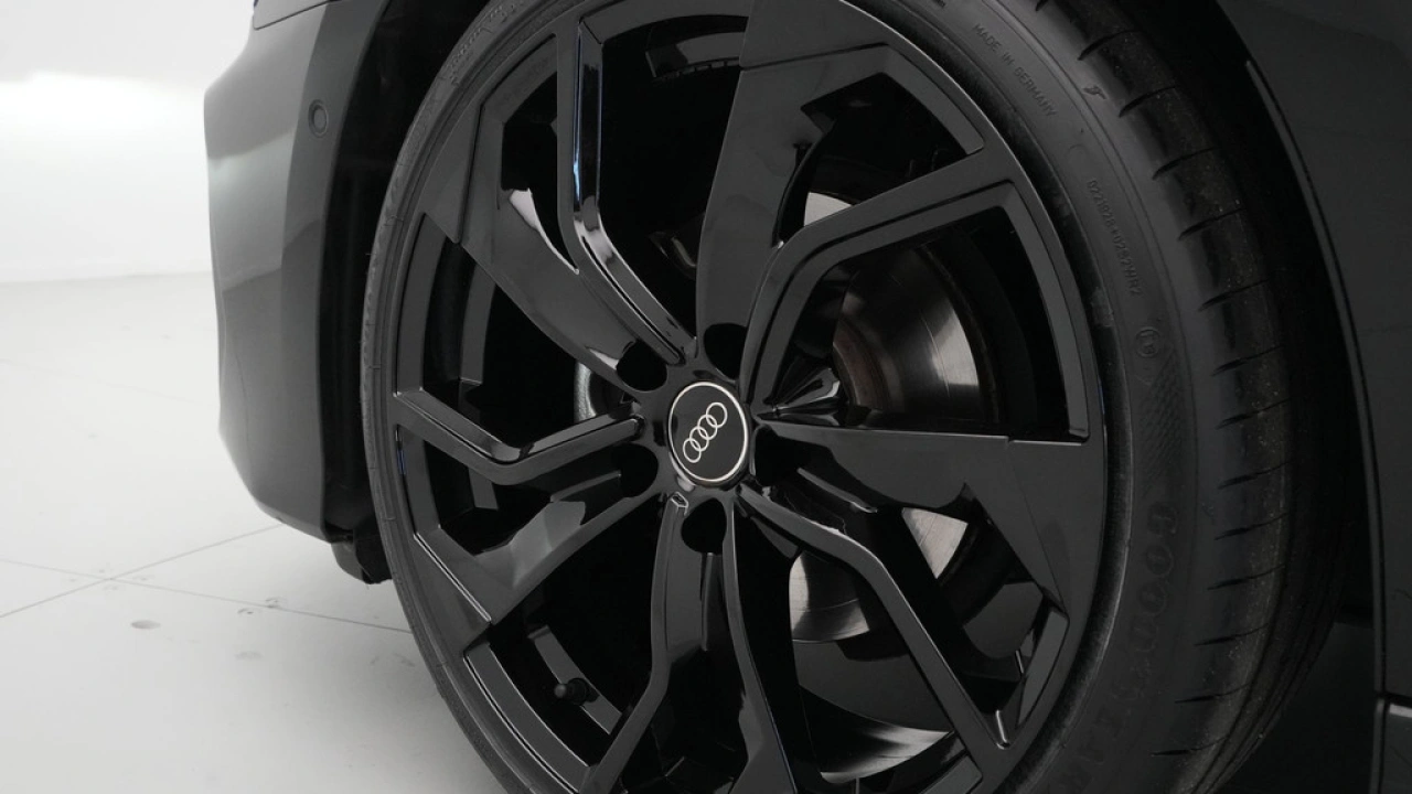 Audi A3 Sportback 30 TFSI S-line edition