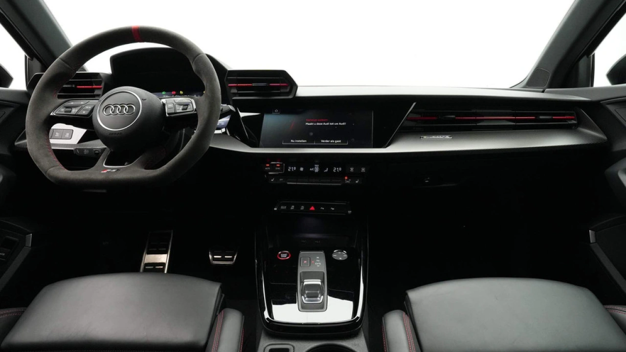 Audi RS3 Limousine 2.5 TFSI RS 3 Quattro