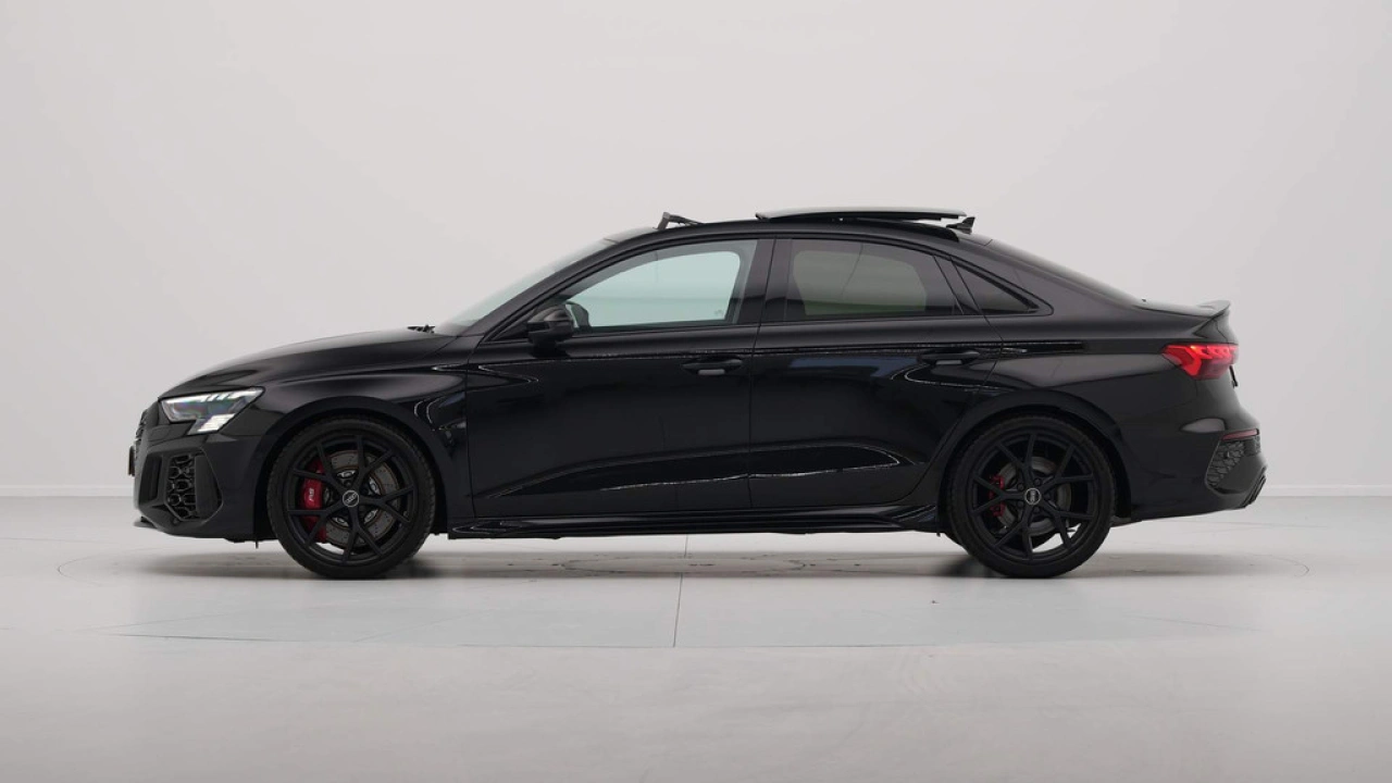 Audi RS3 Limousine 2.5 TFSI RS 3 Quattro