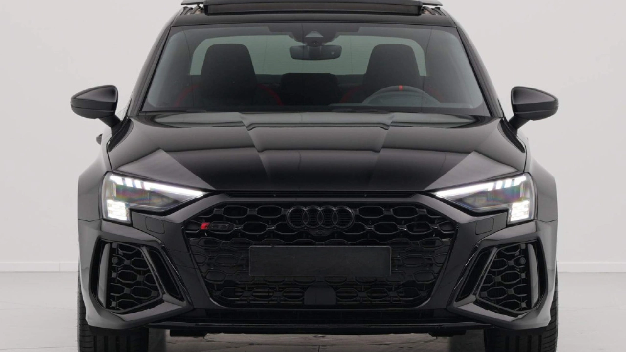 Audi RS3 Limousine 2.5 TFSI RS 3 Quattro