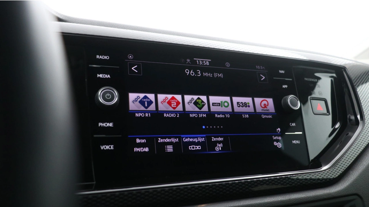 Volkswagen Polo 1.0 TSI 95pk Life Navigatie App Connect