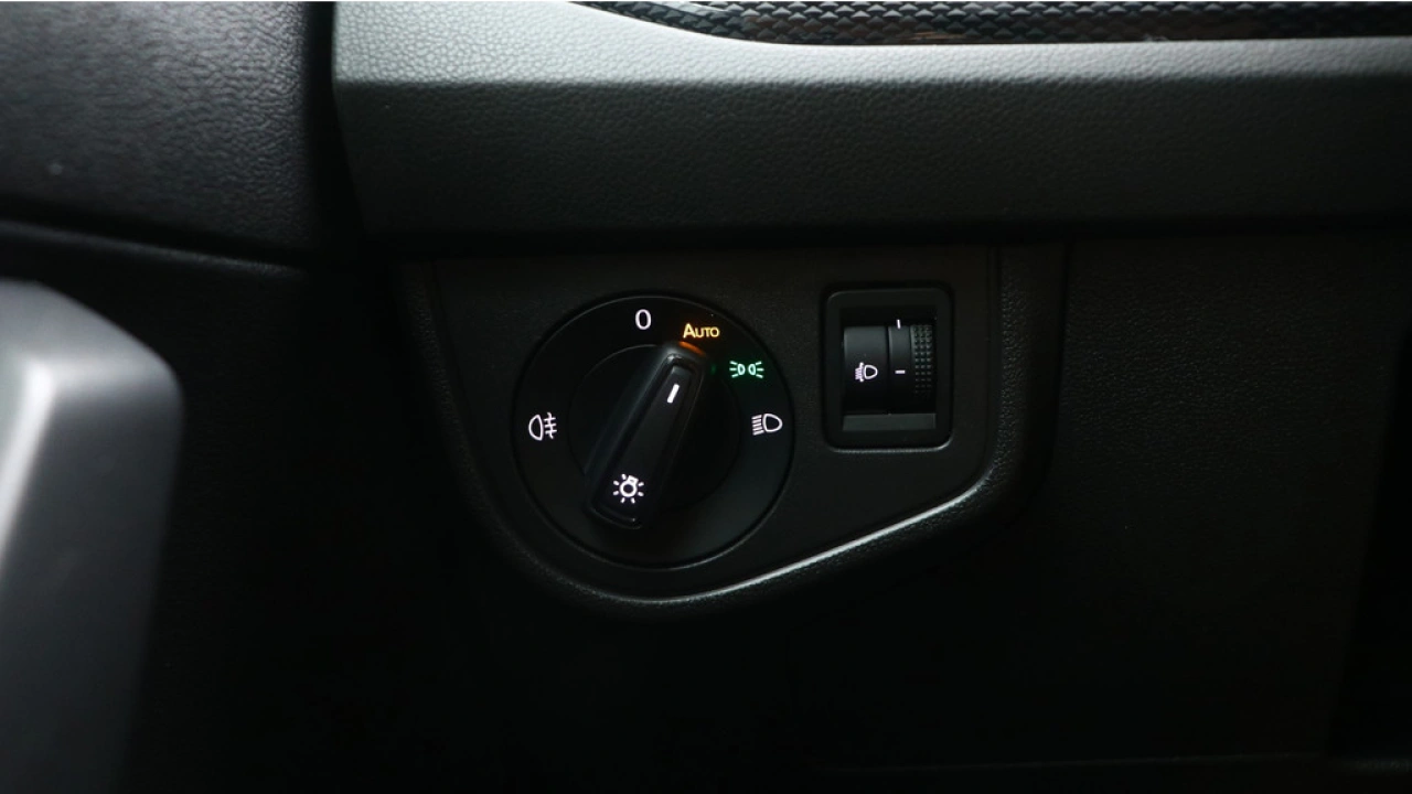 Volkswagen Polo 1.0 TSI 95pk Life Navigatie App Connect