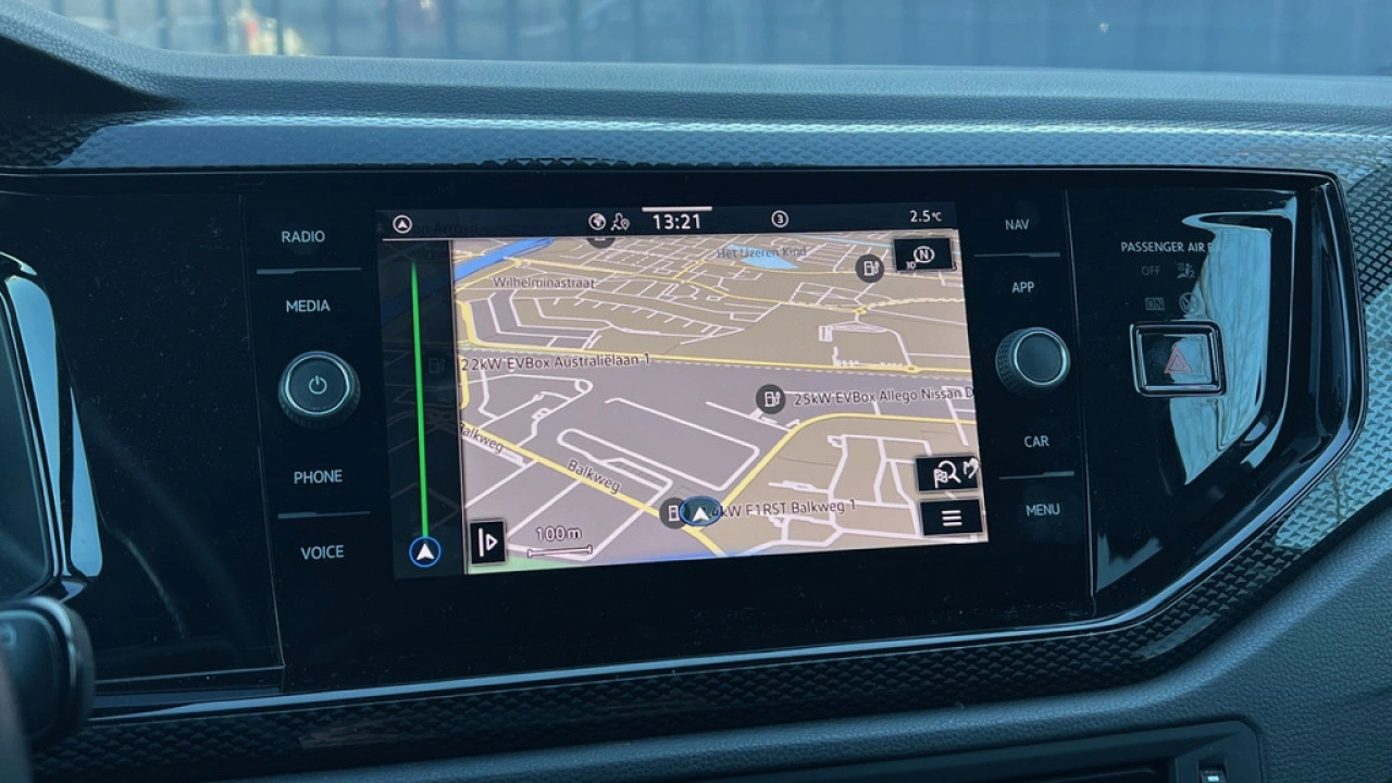 Volkswagen Polo 1.0 TSI 95pk Life Navigatie App Connect