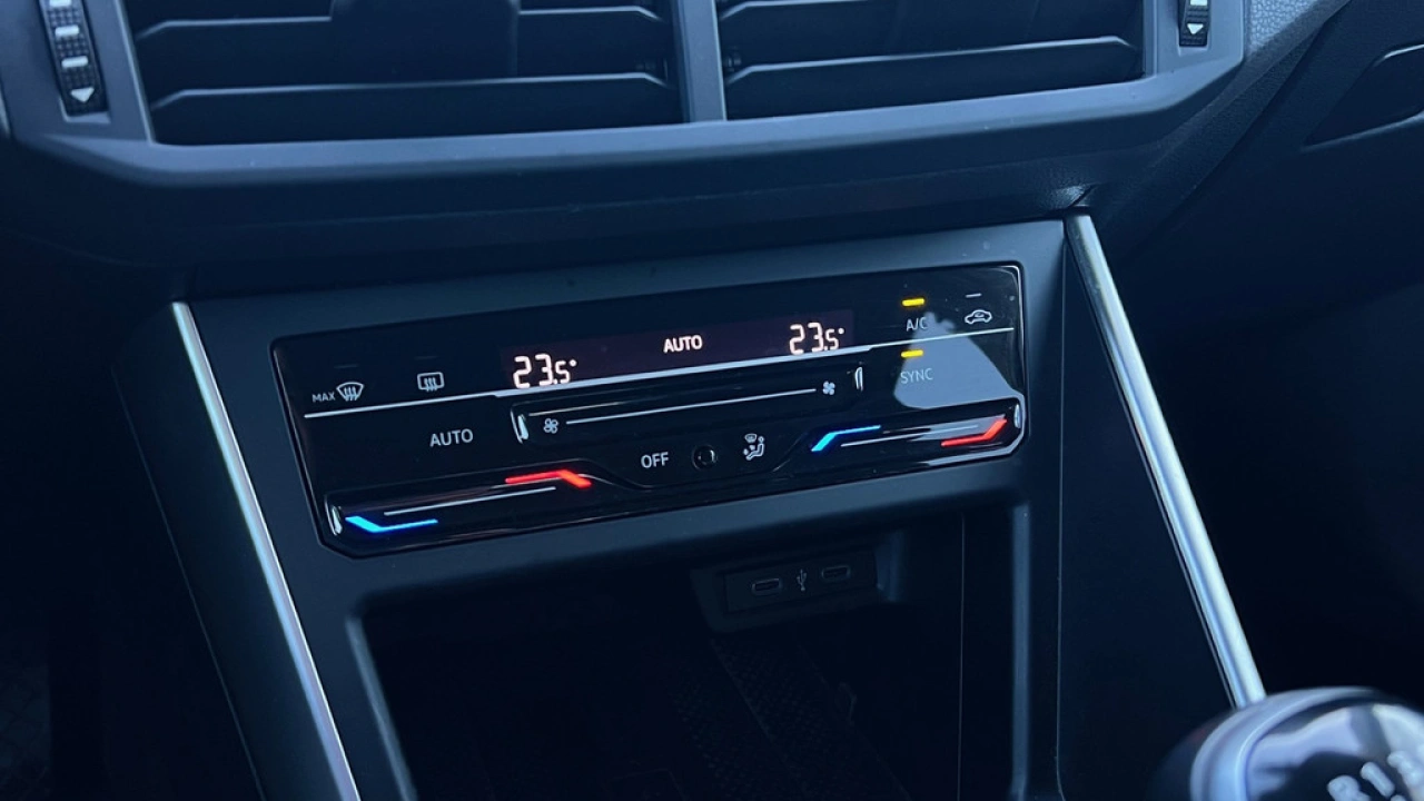 Volkswagen Polo 1.0 TSI 95pk Life Navigatie App Connect