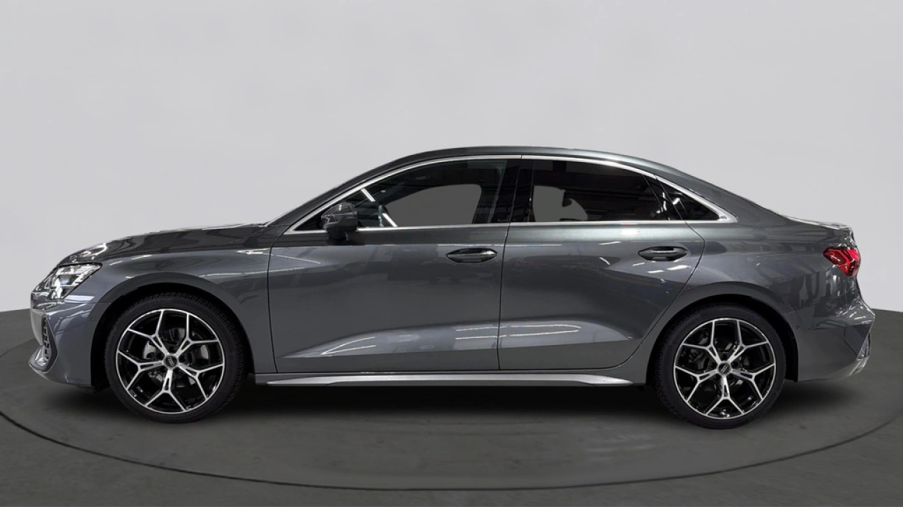 Audi A3 Limousine 30 TFSI 116Pk S Edition