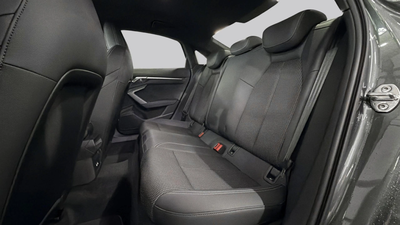 Audi A3 Limousine 30 TFSI 116Pk S Edition