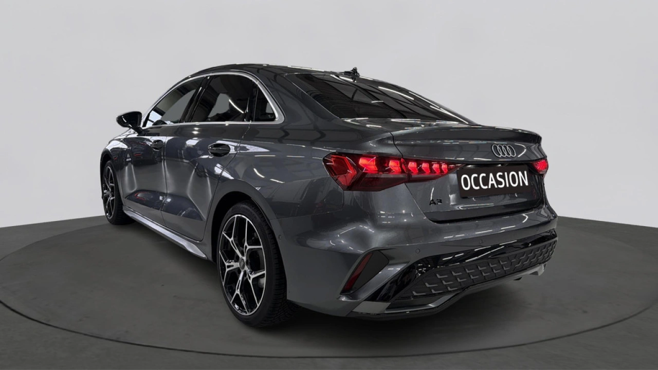 Audi A3 Limousine 30 TFSI 116Pk S Edition