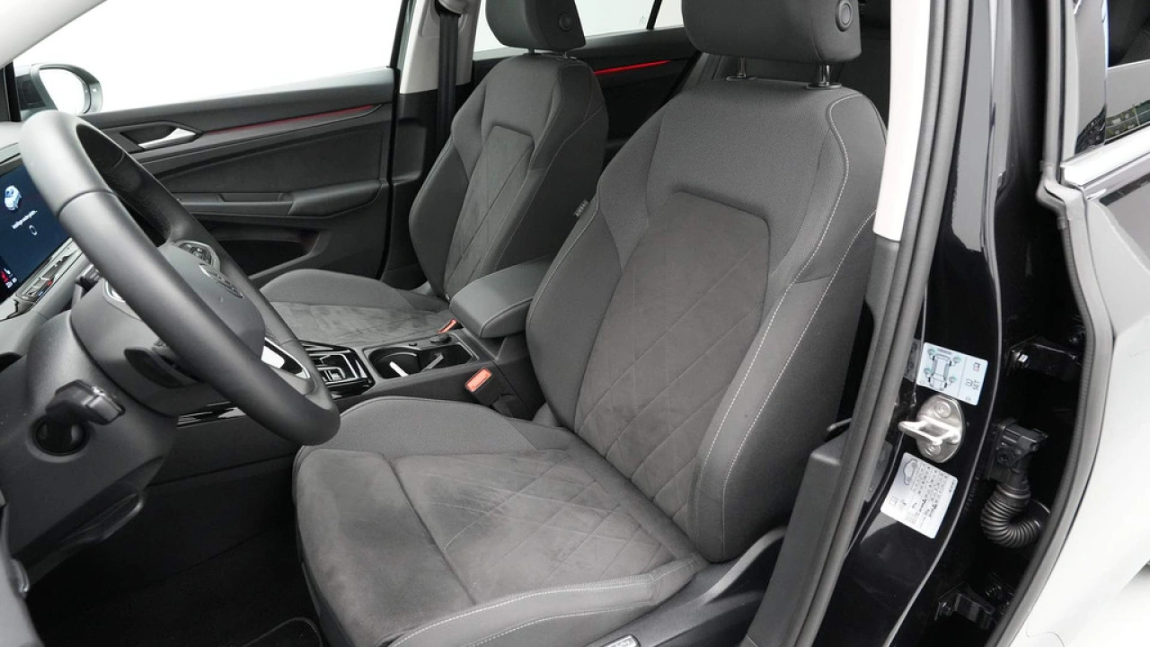 Volkswagen Golf 1.4 eHybrid 204pk Style