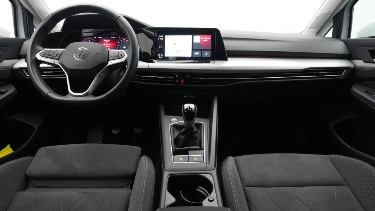 Volkswagen Golf 1.0 TSI 110pk Life Business