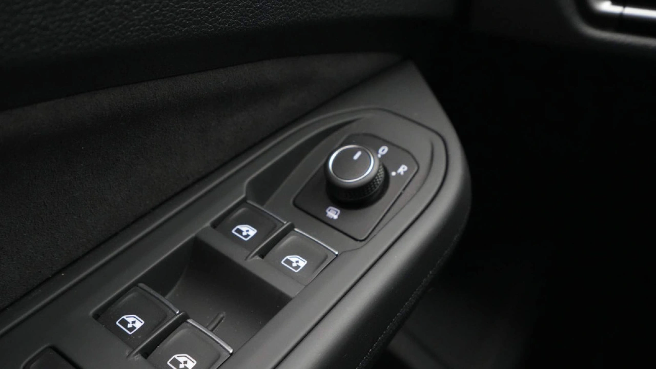 Volkswagen Golf 1.0 TSI 110pk Life Business