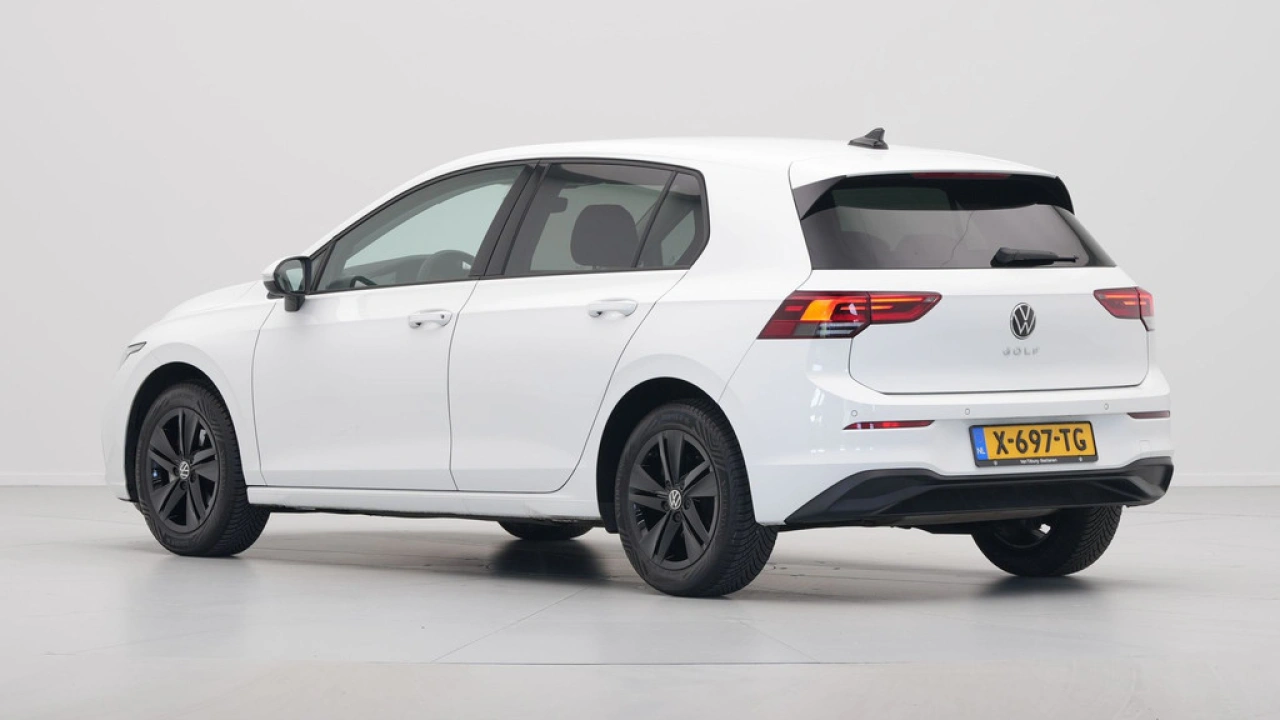 Volkswagen Golf 1.0 TSI 110pk Life Business