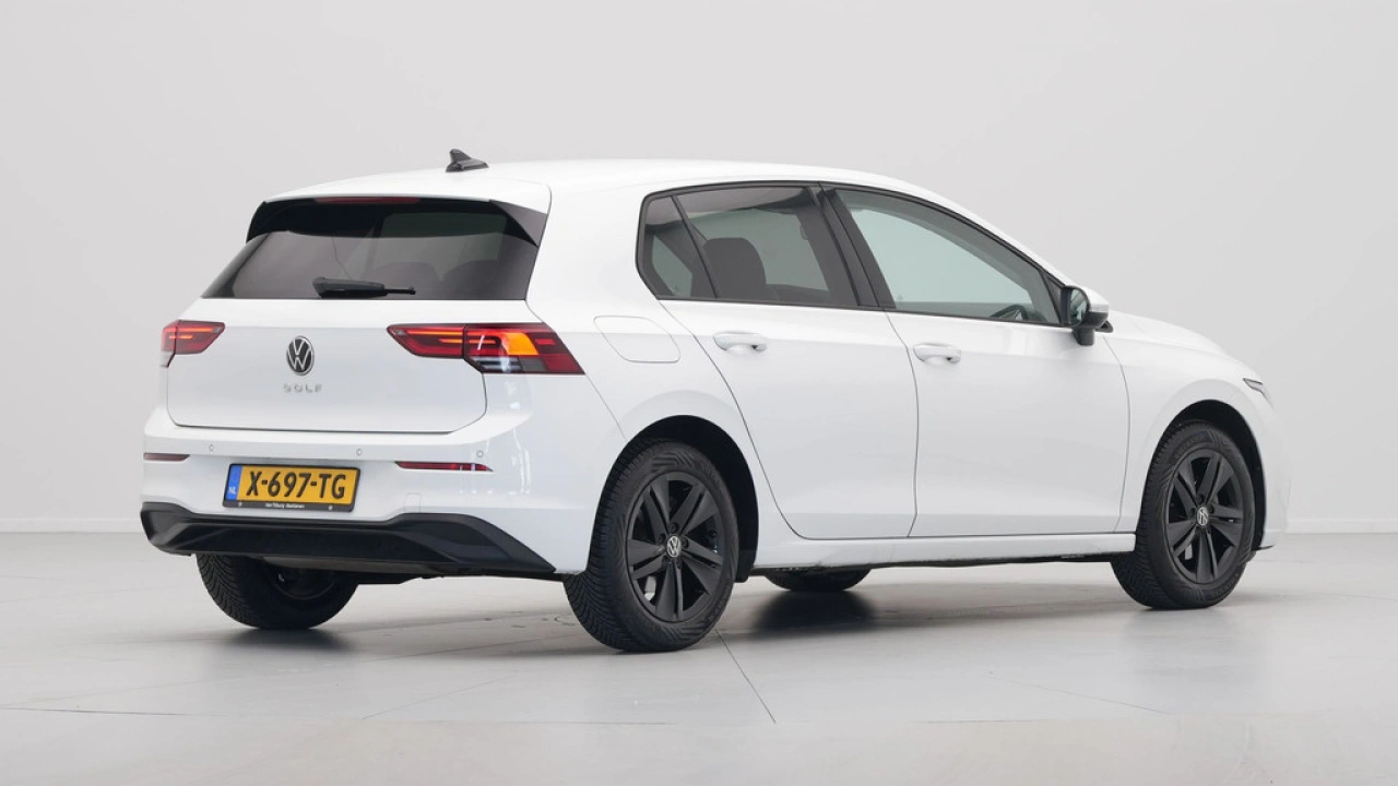 Volkswagen Golf 1.0 TSI 110pk Life Business