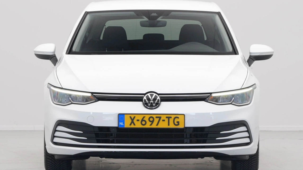 Volkswagen Golf 1.0 TSI 110pk Life Business