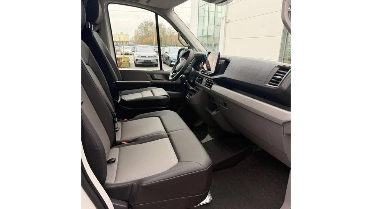 VW Bedrijfswagens Crafter L3H3 2.0 TDI 140pk 3.5T Highline