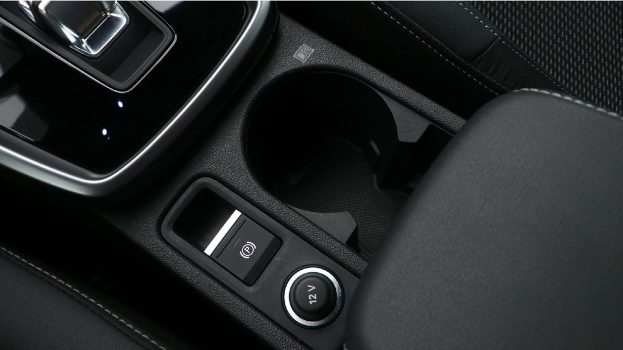 Audi A3 Limousine 30 TFSI S-Line edition | Zwart optiek | LMV | PDC | Navigatie | Carplay |