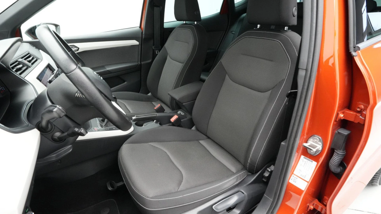 SEAT Arona 1.0 TSI 95pk Xcellence Business Intense