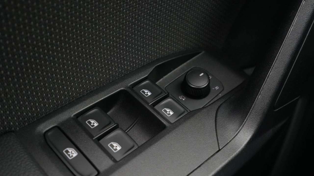 SEAT Arona 1.0 TSI 95pk Xcellence Business Intense