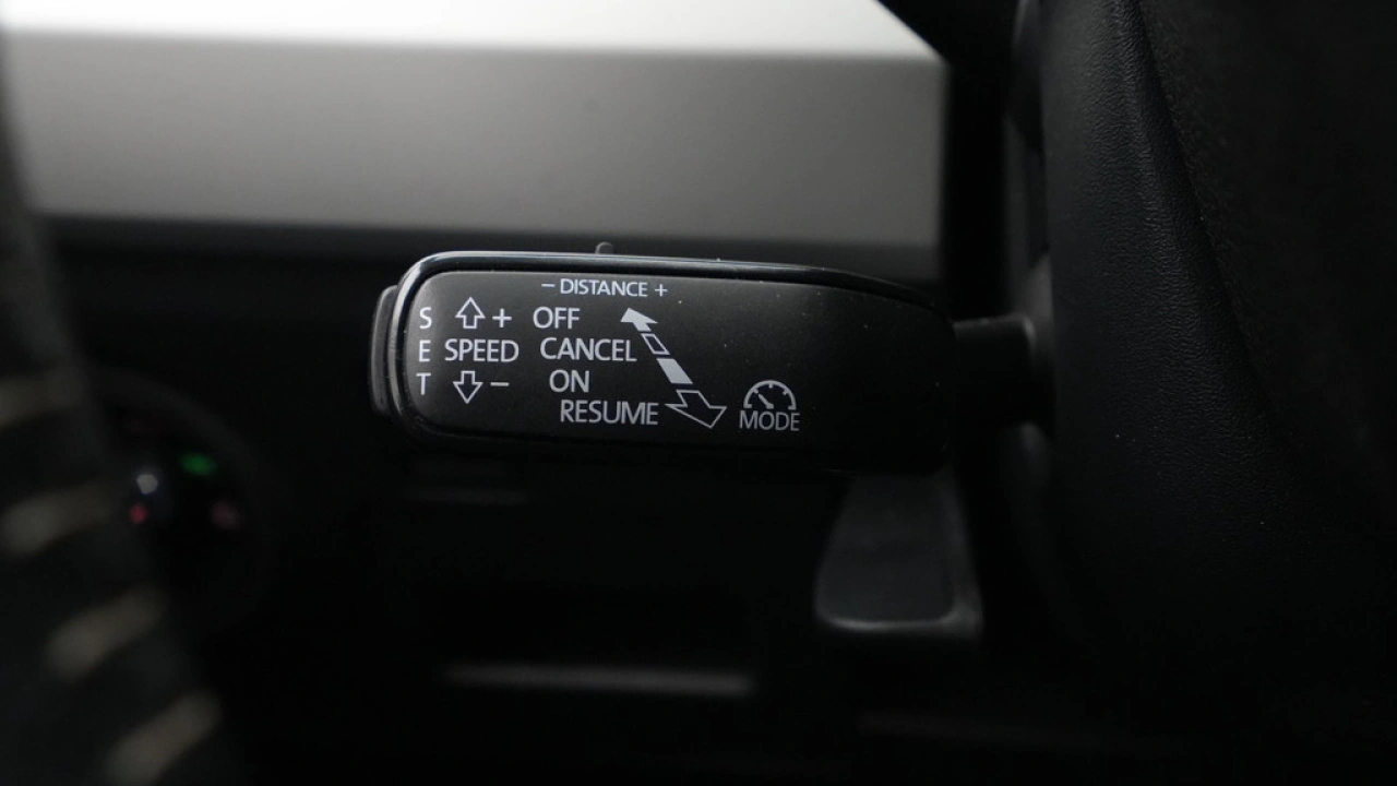 SEAT Arona 1.0 TSI 95pk Xcellence Business Intense