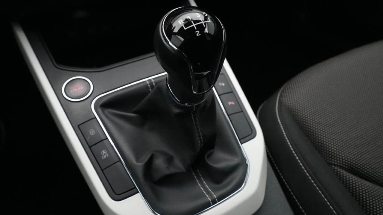 SEAT Arona 1.0 TSI 95pk Xcellence Business Intense