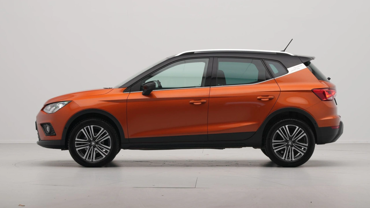 SEAT Arona 1.0 TSI 95pk Xcellence Business Intense