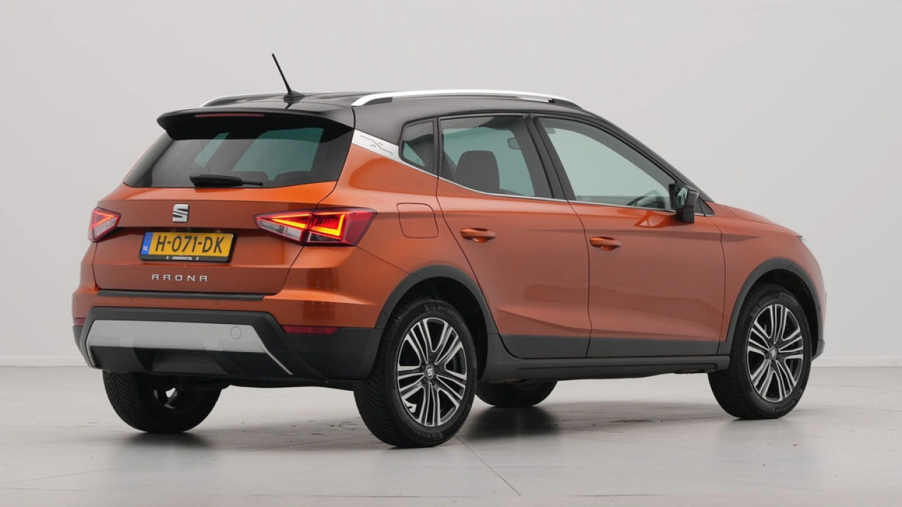 SEAT Arona 1.0 TSI 95pk Xcellence Business Intense