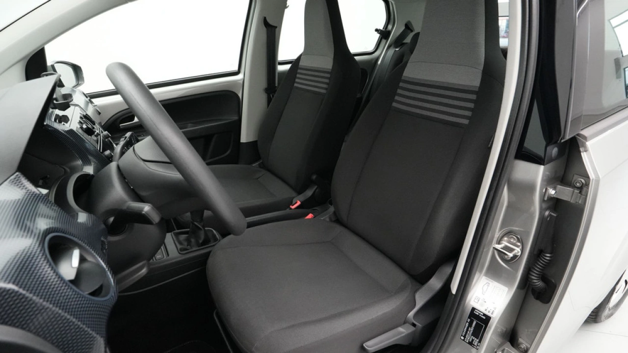 Volkswagen up! 1.0 BMT move up!