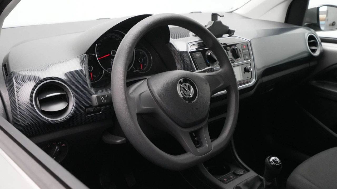 Volkswagen up! 1.0 BMT move up!