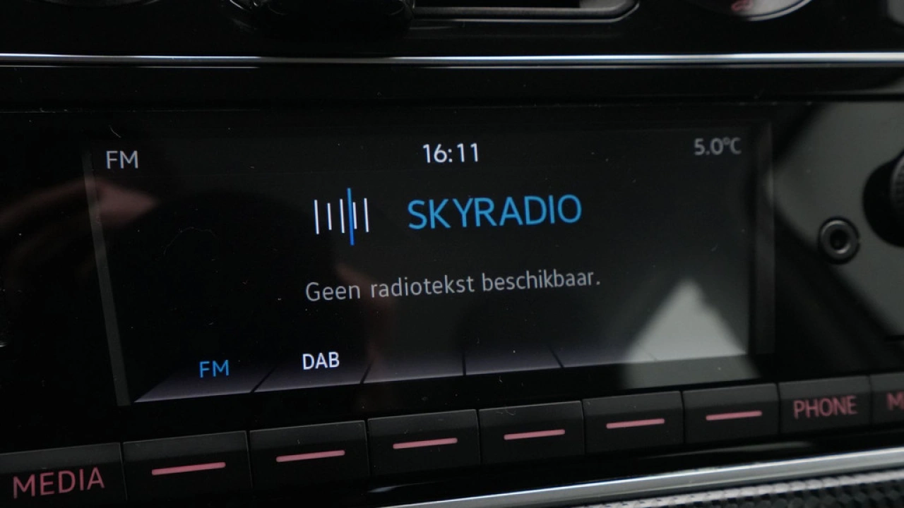 Volkswagen up! 1.0 BMT move up!