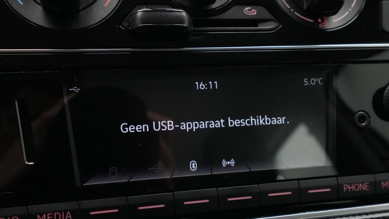 Volkswagen up! 1.0 BMT move up!