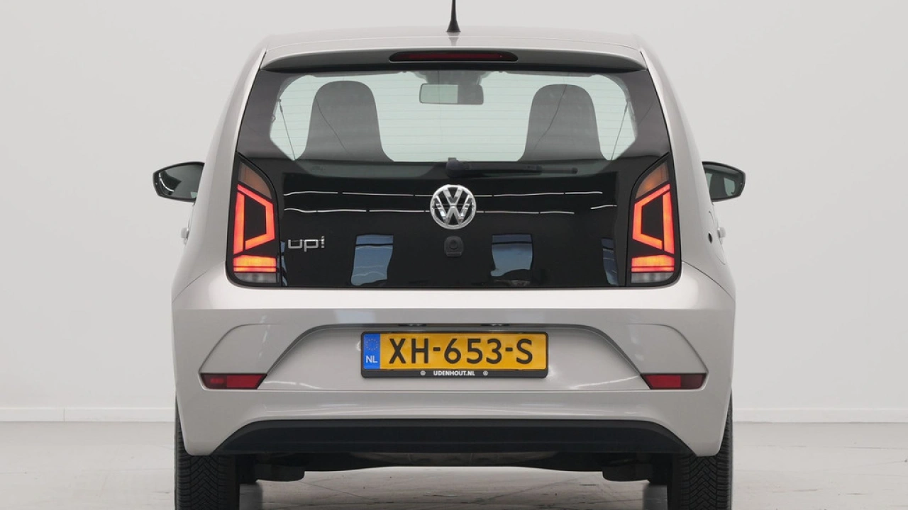 Volkswagen up! 1.0 BMT move up!
