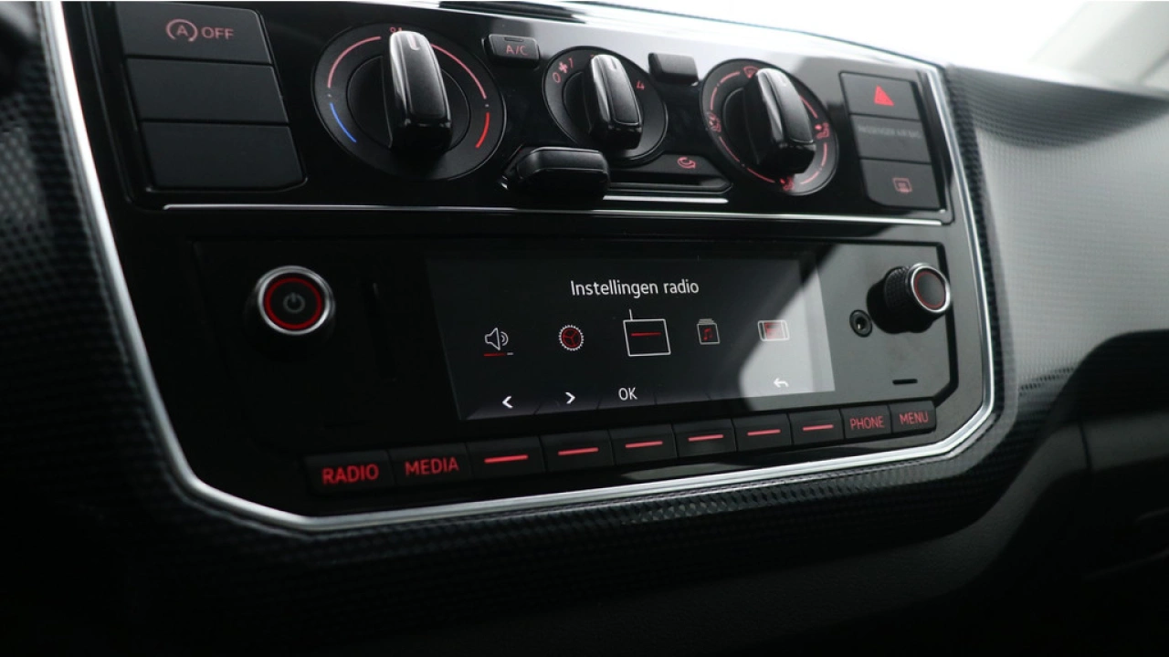 Volkswagen up! 1.0 60pk BMT Move Up Airco Bluetooth DAB