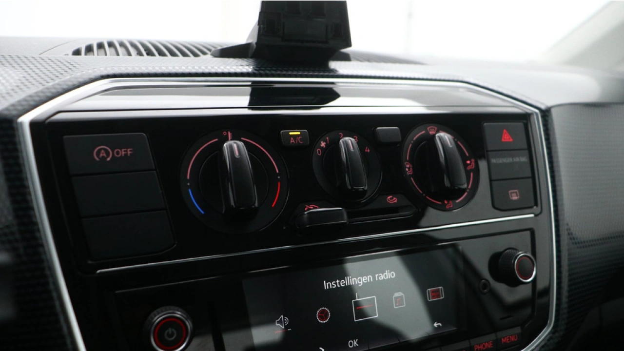 Volkswagen up! 1.0 60pk BMT Move Up Airco Bluetooth DAB