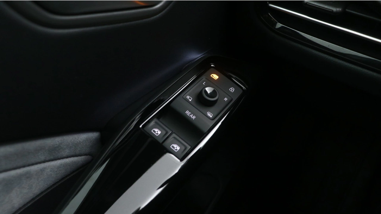 Volkswagen ID.3 Pro S Business 77 kWh 204pk SOH 99% Matrix Head Up