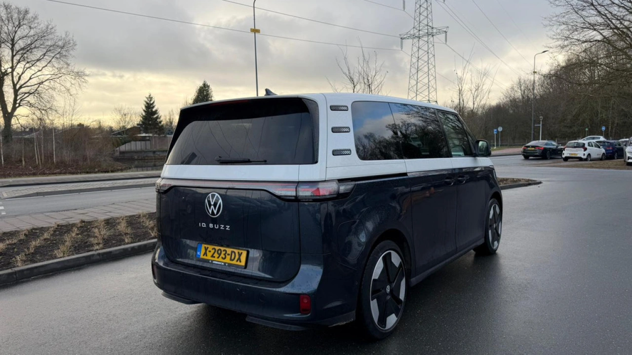 Volkswagen ID. Buzz L1H1 77kWh 204pk RWD 1st-Max