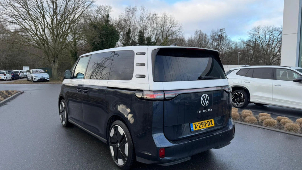 Volkswagen ID. Buzz L1H1 77kWh 204pk RWD 1st-Max