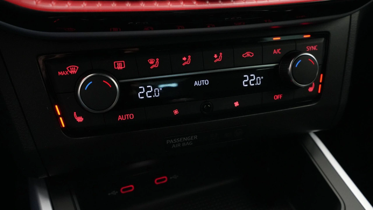 SEAT Arona 1.0 TSI FR Business Intense