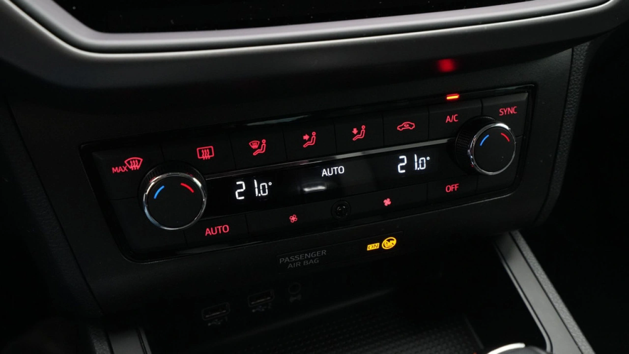 SEAT Ibiza 1.0 TSI 115pk DSG Style Business Intense