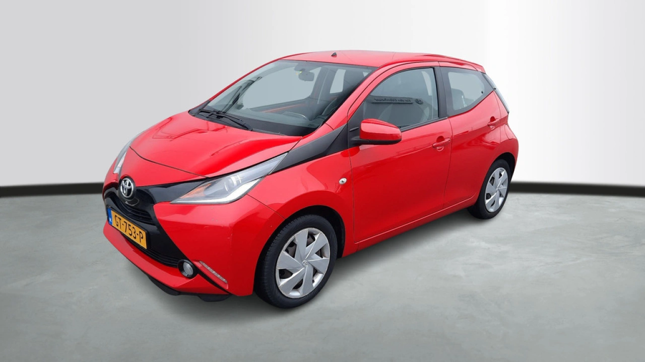 Toyota Aygo 1.0 VVT-i x-play