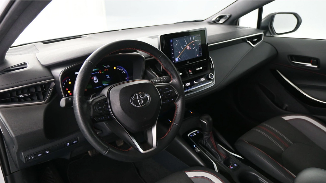 Toyota Corolla Touring Sports 2.0 Hybrid 184pk Business GR-Sport