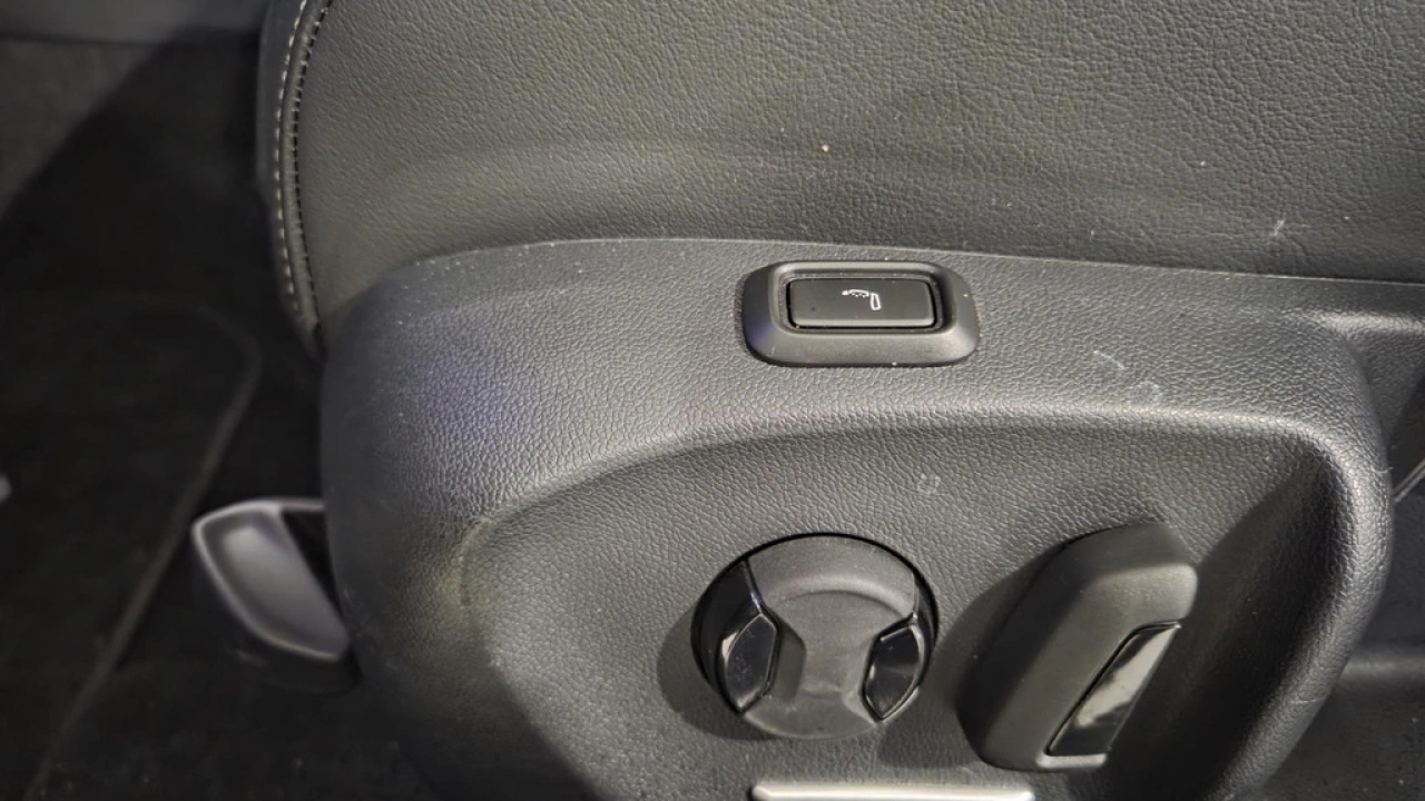 Volkswagen Passat Variant 1.5 eHybrid Business | Design Pakket | Trekhaak | Interieur Pakket |