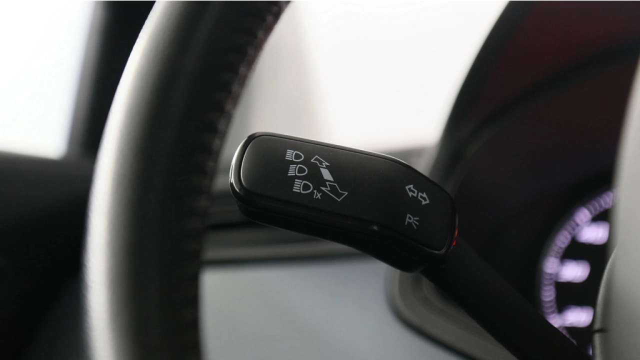 SEAT Arona 1.0 TSI 115pk Style Business Intense DSG