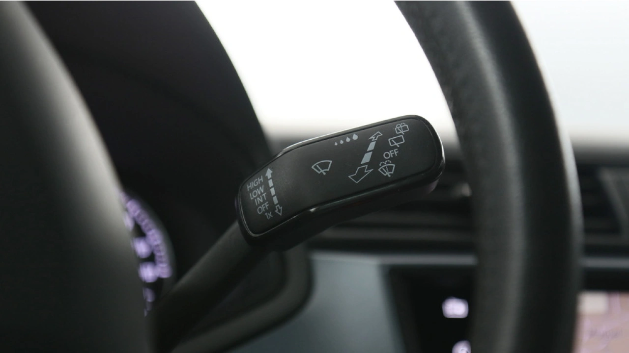 SEAT Arona 1.0 TSI 115pk Style Business Intense DSG