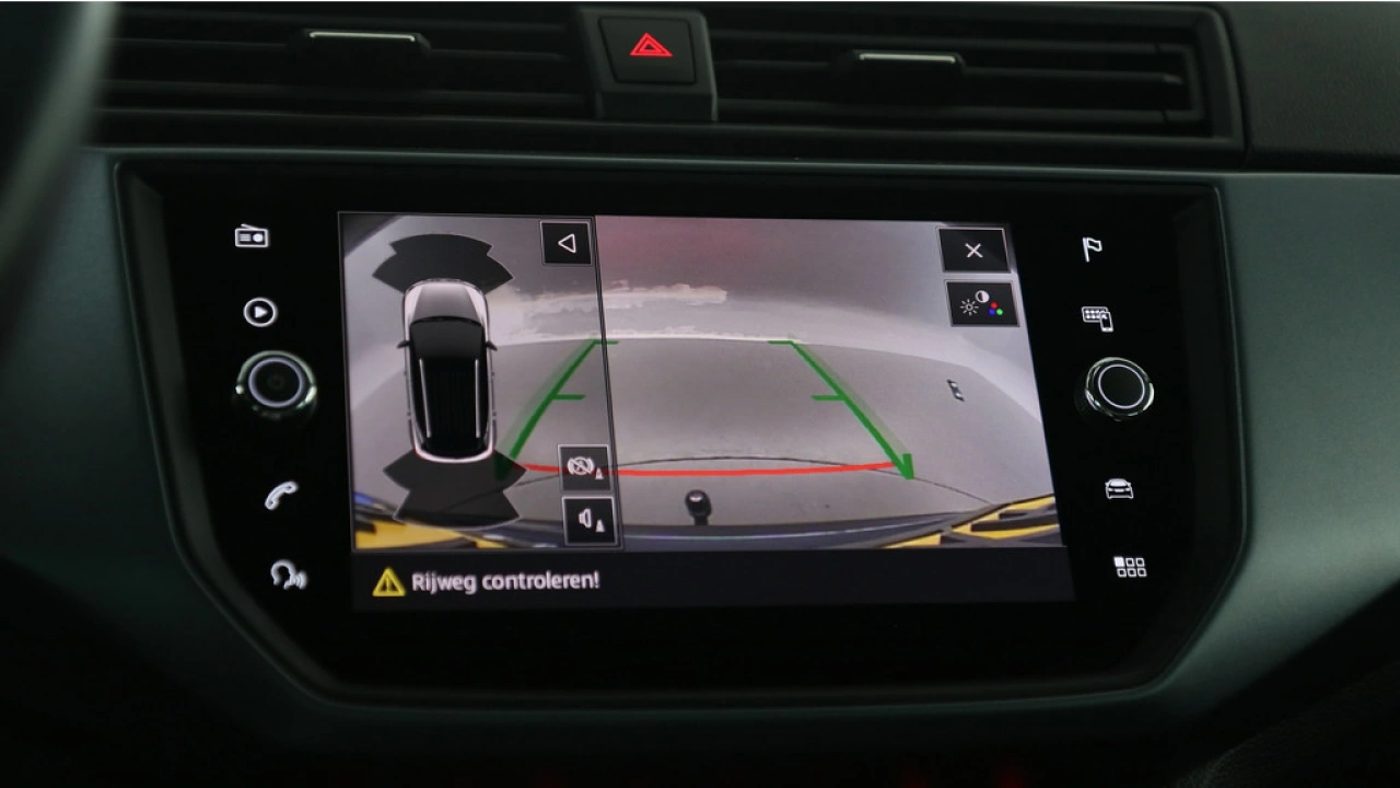 SEAT Arona 1.0 TSI 115pk Style Business Intense DSG