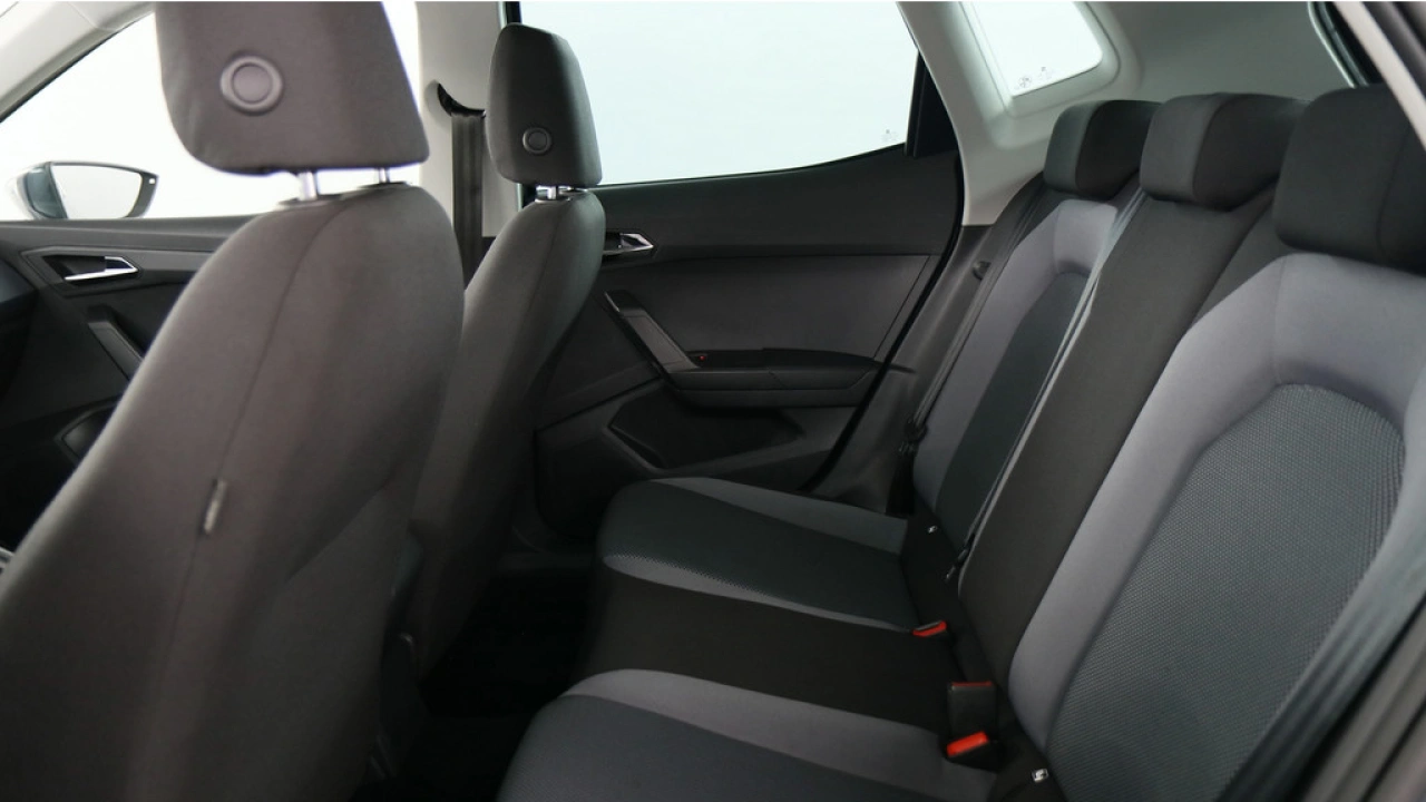 SEAT Arona 1.0 TSI 115pk Style Business Intense DSG